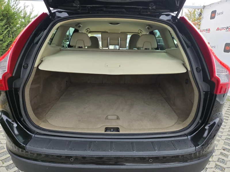 Volvo XC60 2.0D-163кс= АВТОМАТ= НАВИ= SUMMUM, снимка 10 - Автомобили и джипове - 52298532