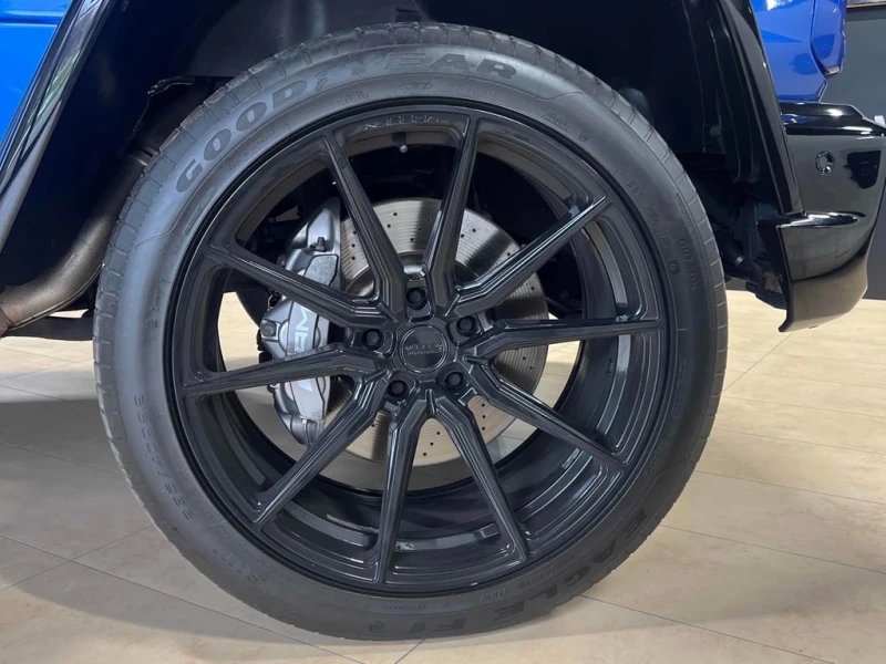 Mercedes-Benz G 63 AMG * CARFAX * БЕЗ ПЪРВОНАЧАЛНА ВНОСКА, снимка 7 - Автомобили и джипове - 53301826