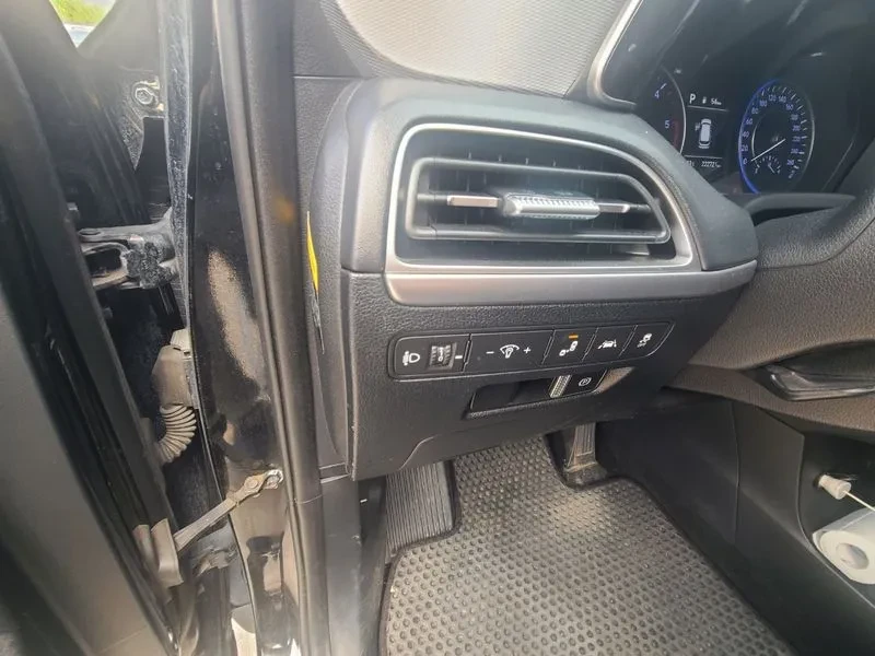Hyundai Palisade Diesel 2.2 2Wd Exclusive, снимка 14 - Автомобили и джипове - 55652292