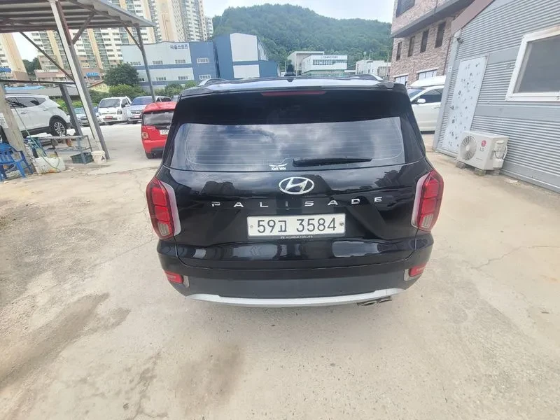 Hyundai Palisade Diesel 2.2 2Wd Exclusive, снимка 3 - Автомобили и джипове - 55652292