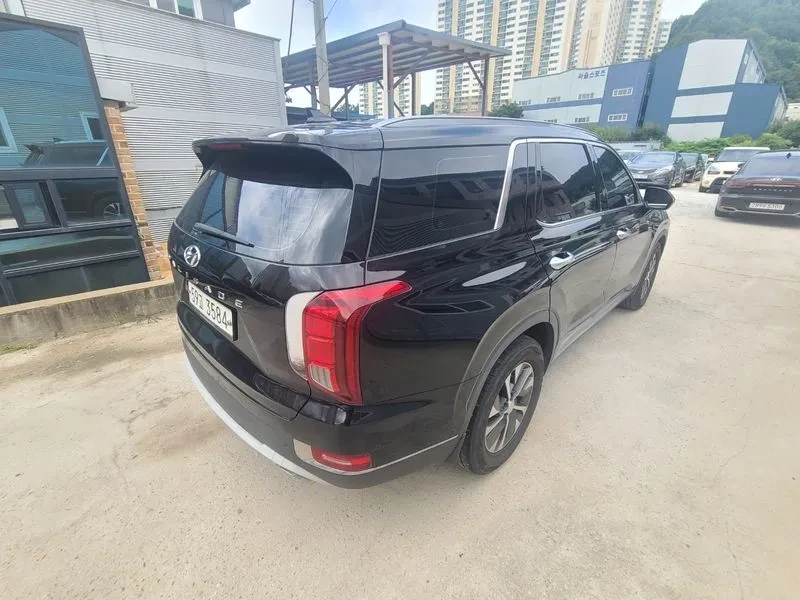 Hyundai Palisade Diesel 2.2 2Wd Exclusive, снимка 4 - Автомобили и джипове - 55652292