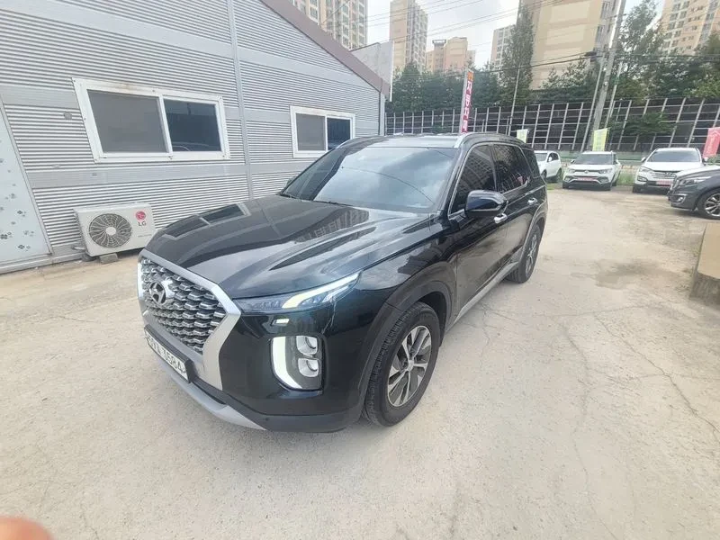 Hyundai Palisade Diesel 2.2 2Wd Exclusive, снимка 2 - Автомобили и джипове - 55652292