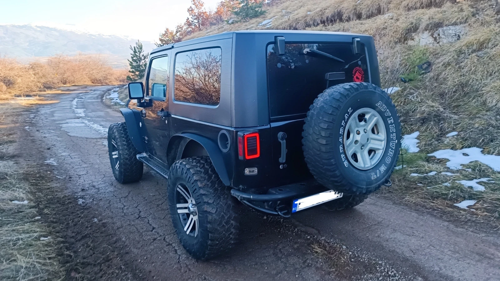 Jeep Wrangler  - изображение 4