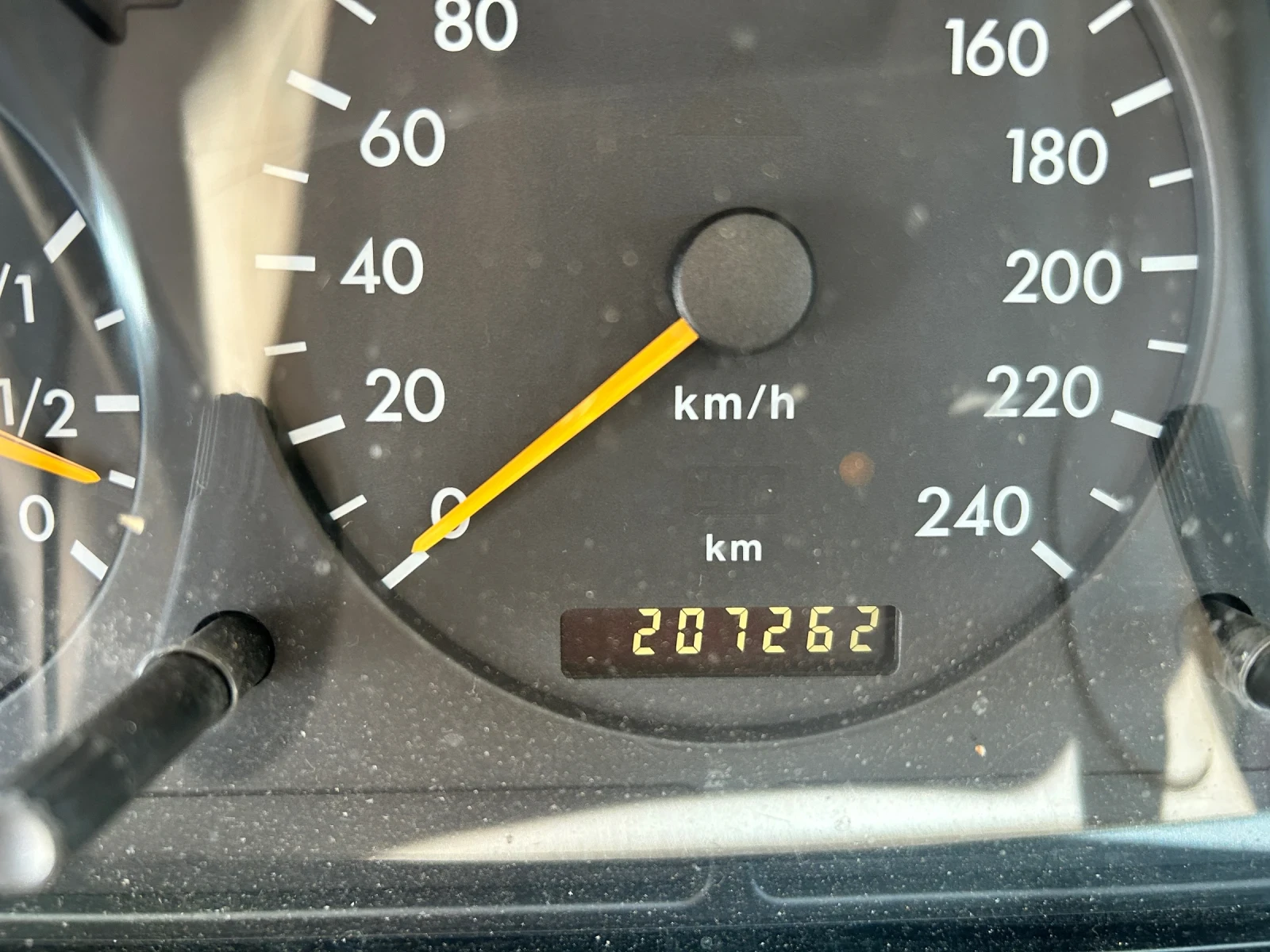 Mercedes-Benz ML 270  - изображение 7