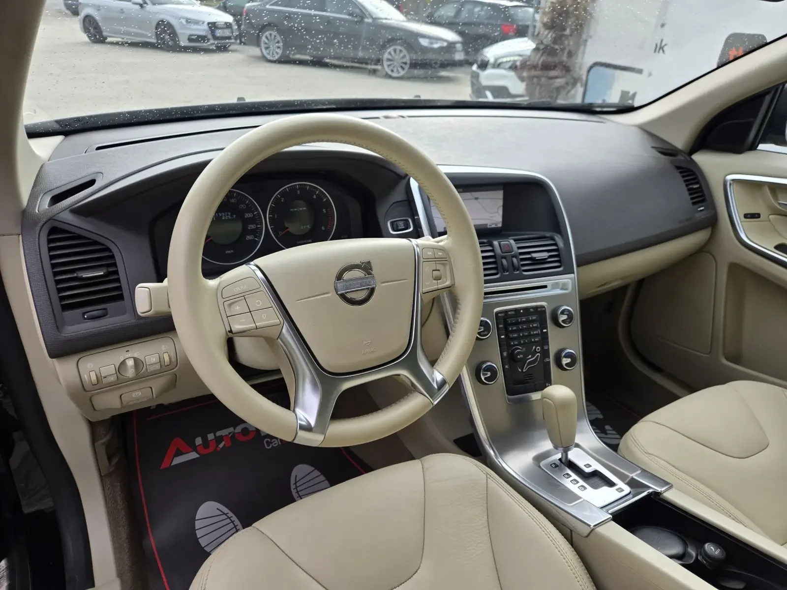 Volvo XC60 2.0D-163кс= АВТОМАТ= НАВИ= SUMMUM - изображение 8