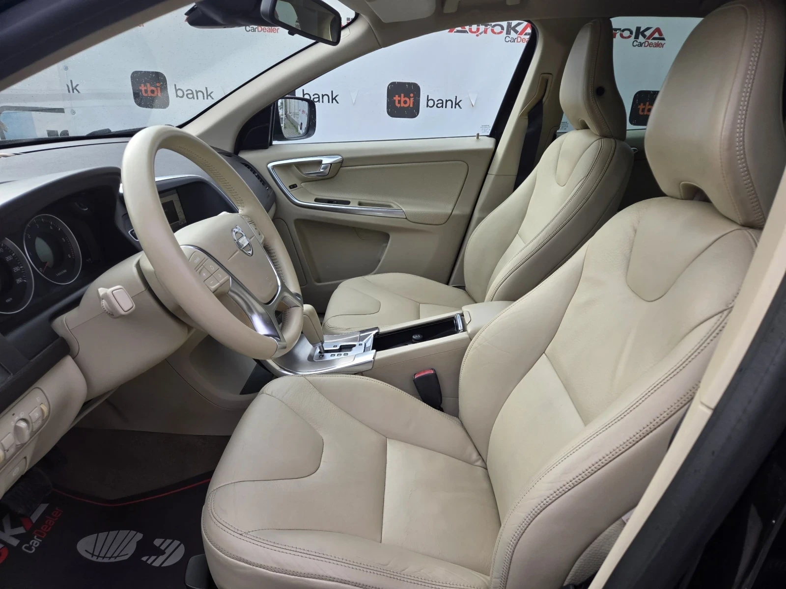 Volvo XC60 2.0D-163кс= АВТОМАТ= НАВИ= SUMMUM - изображение 7