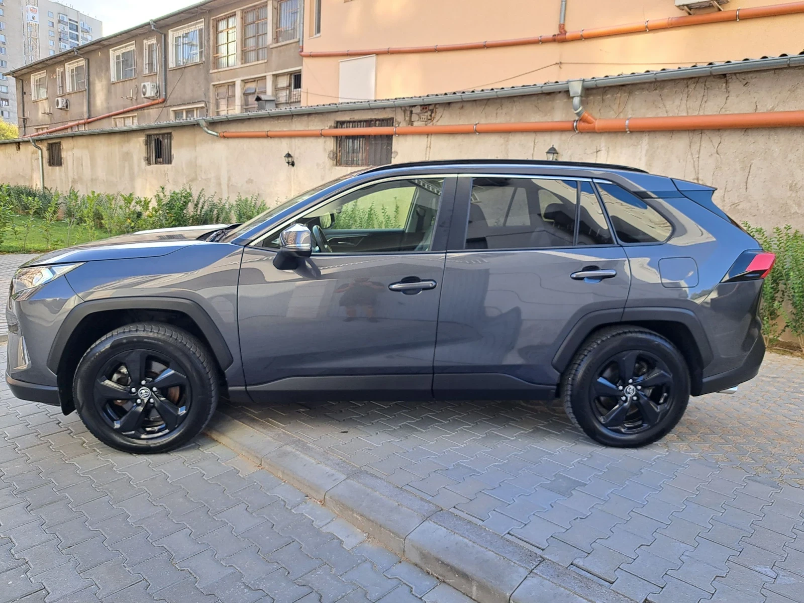 Toyota Rav4 В Гаранция ! - изображение 4