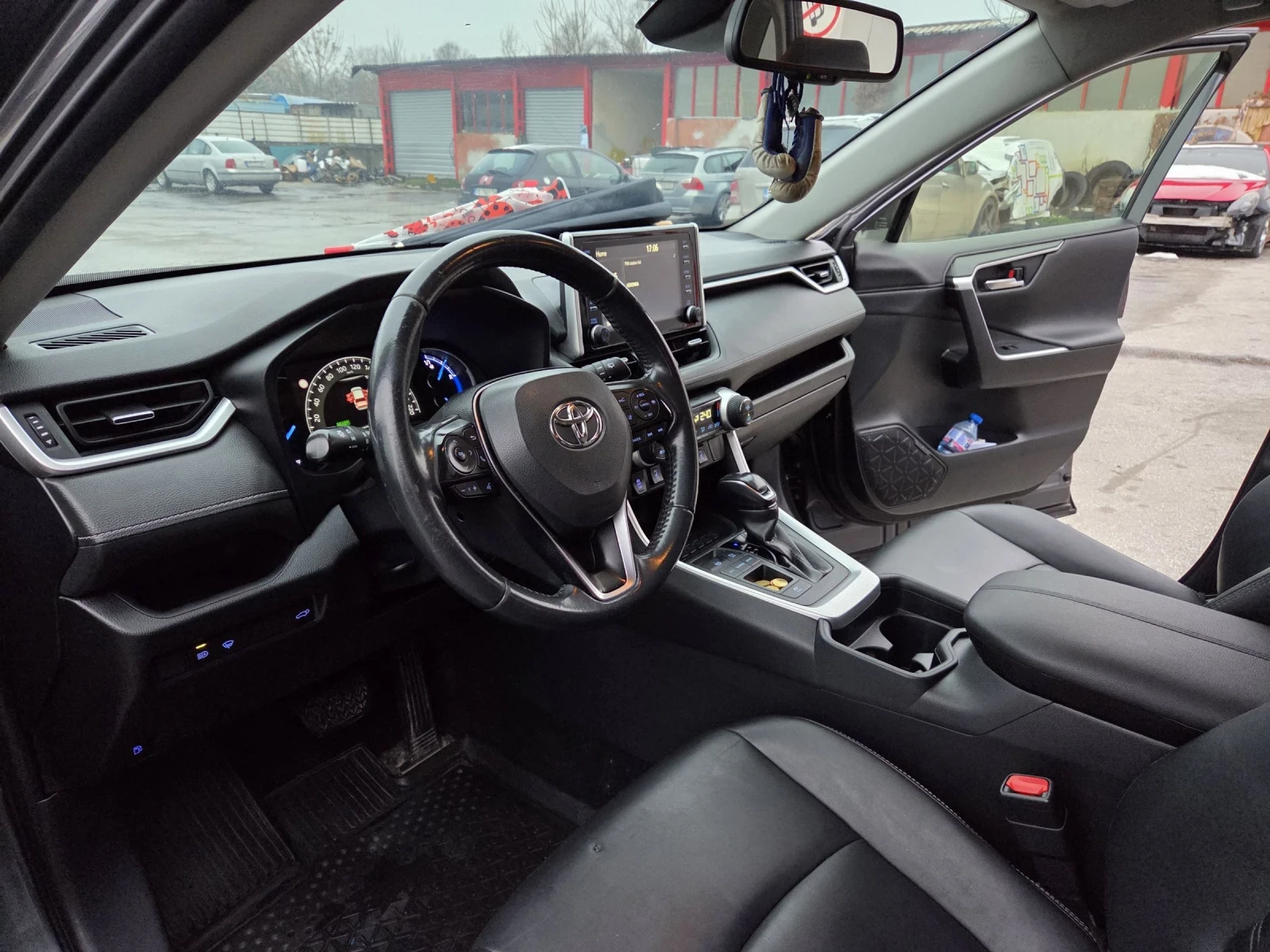 Toyota Rav4 В Гаранция ! - изображение 10