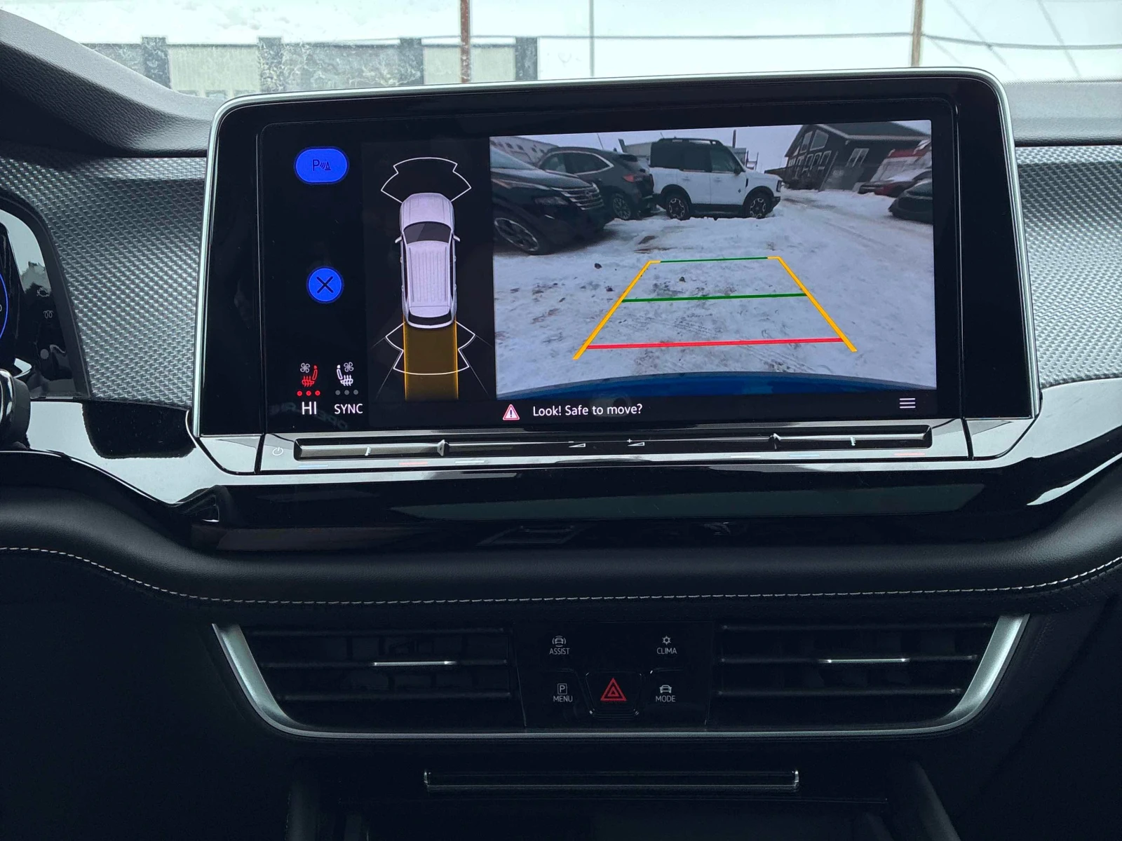 VW T-Cross 2L 4cyl AWD, снимка 8 - Автомобили и джипове - 53732843