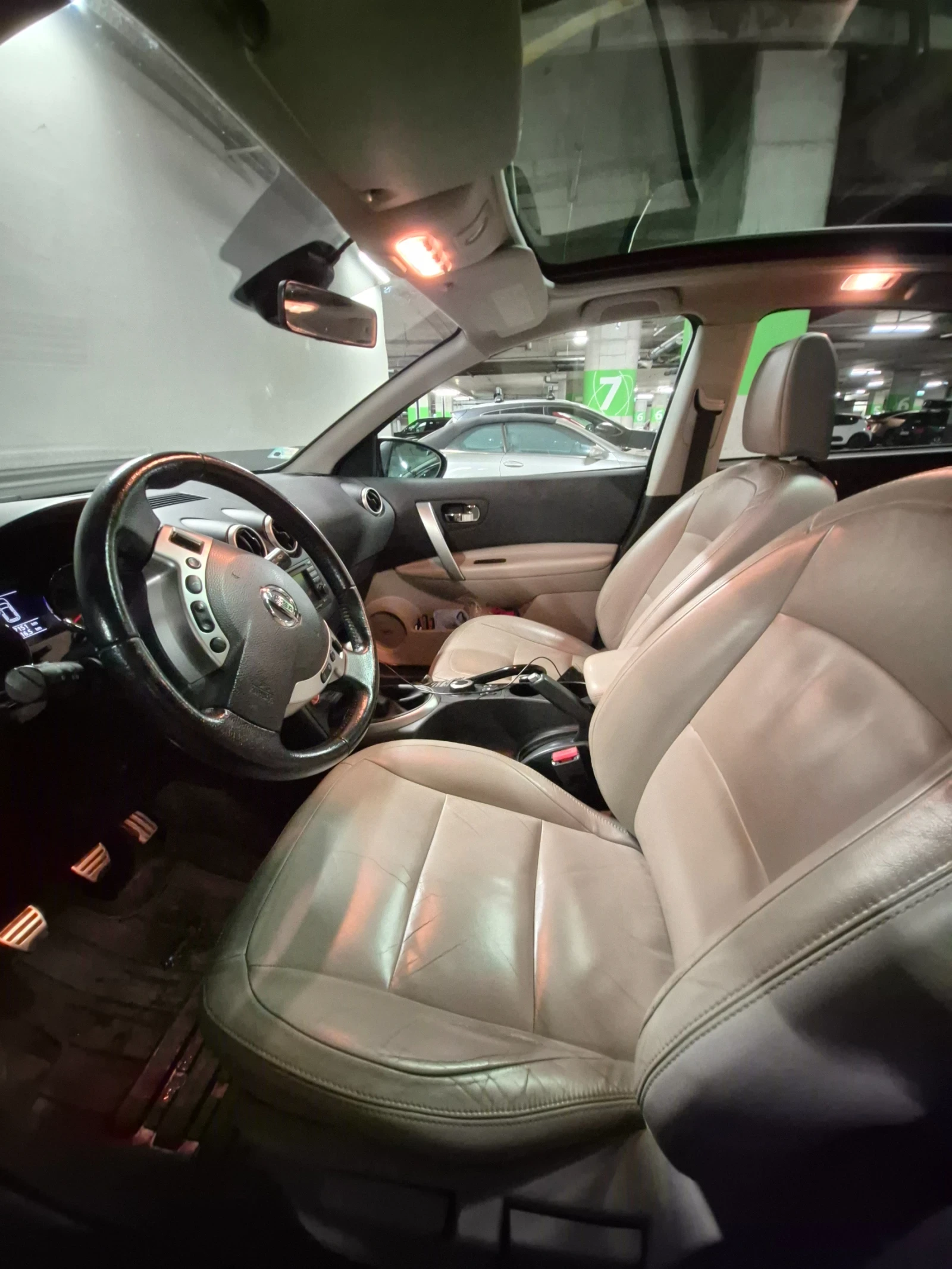 Nissan Qashqai, снимка 4 - Автомобили и джипове - 53913274