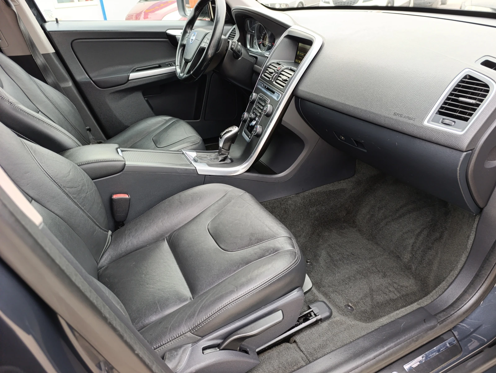 Volvo XC60 D4 AWD | Mobile.bg � ����������� 14