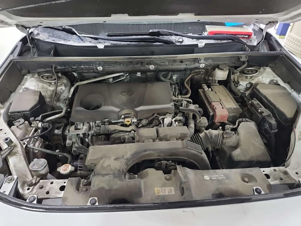 Toyota Rav4 * LE * * ПОДГРЕВ* * ЗАДНА КАМЕРА* * VOCAL ASSISTS*, снимка 17 - Автомобили и джипове - 54019493