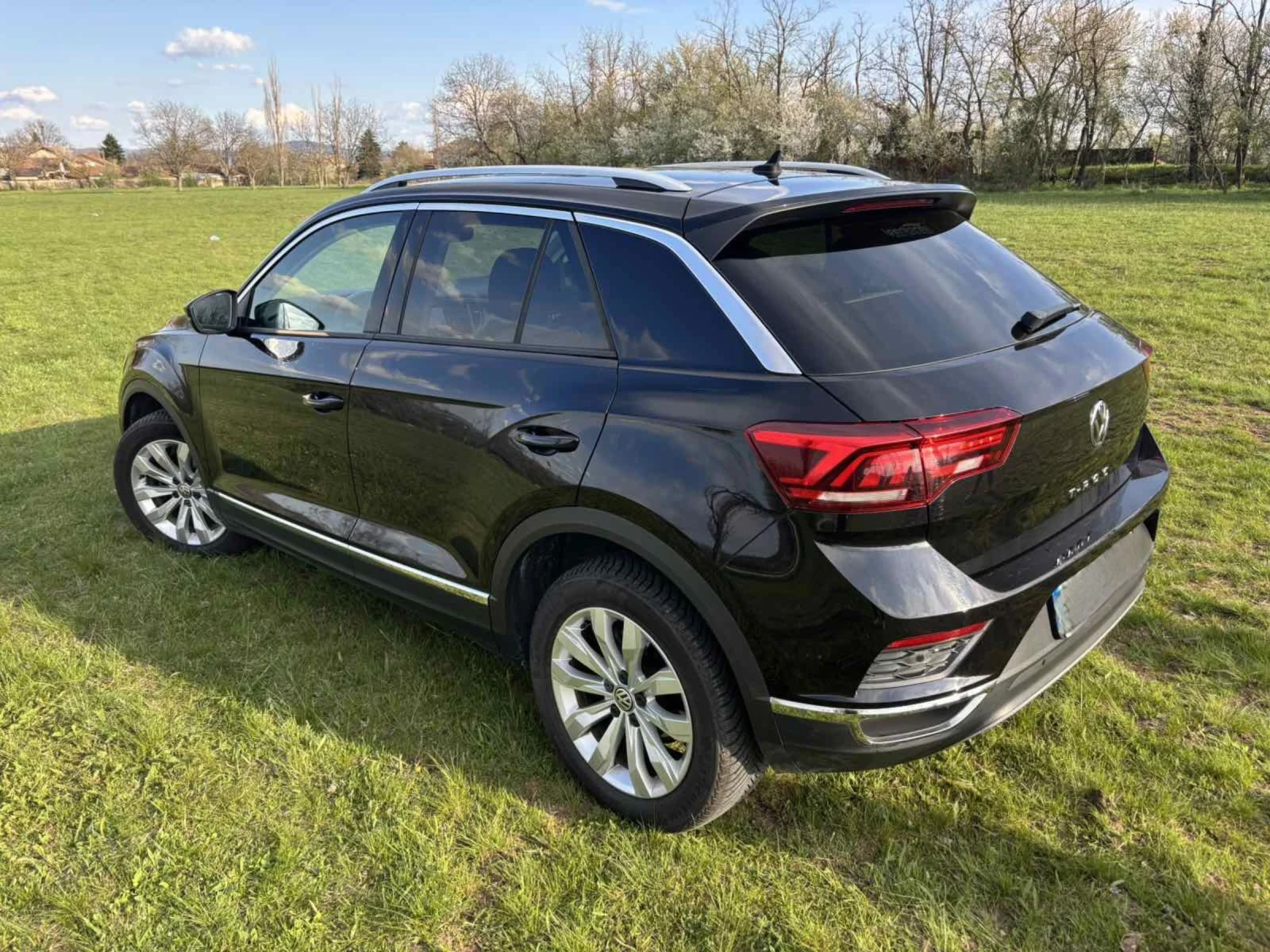 VW T-Roc 1.5TSI* ДИГИТАЛ* РЪЧКА, снимка 4 - Автомобили и джипове - 54159366