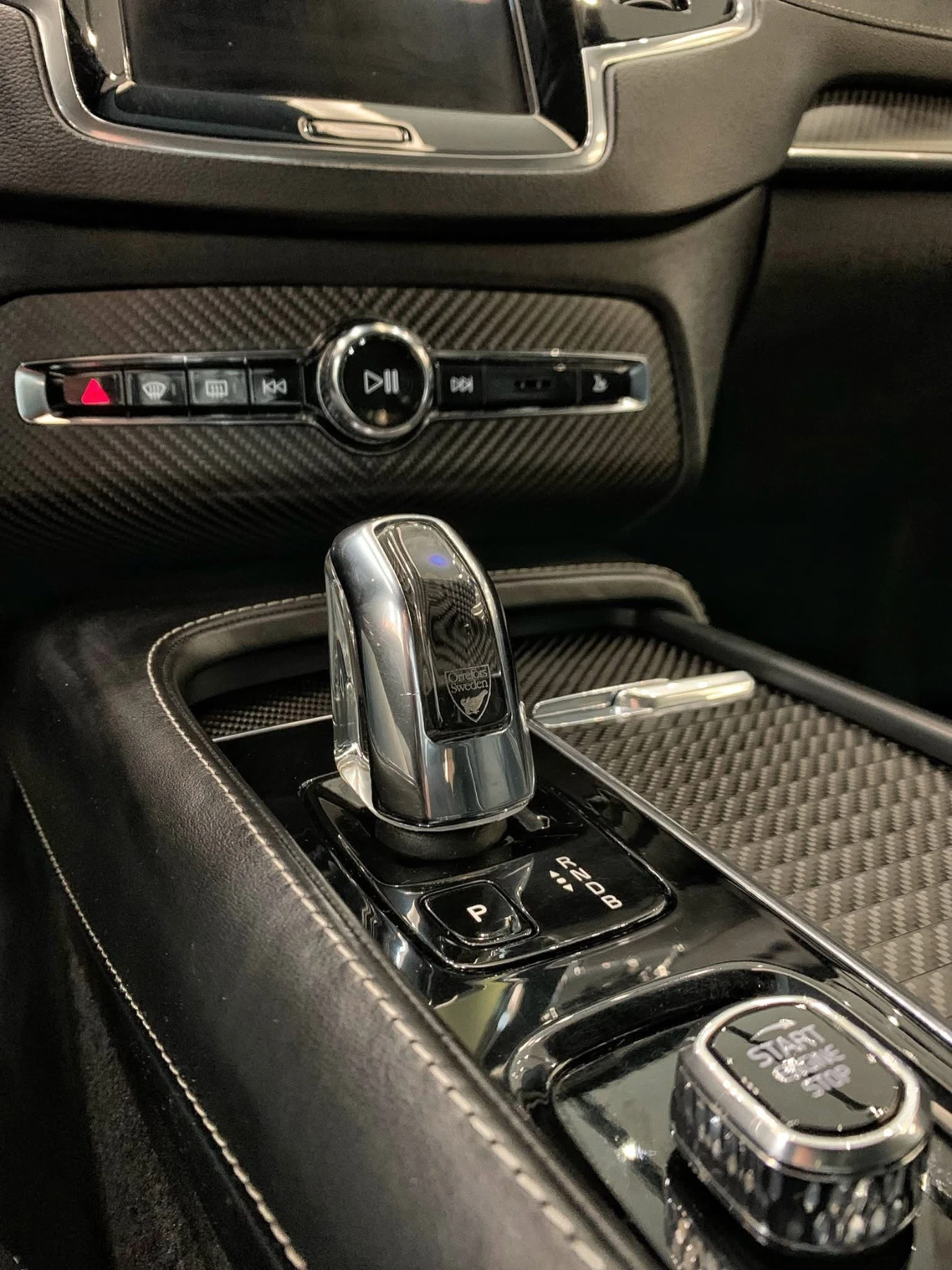 Volvo Xc90 R-design T8 twin engine, снимка 14 - Автомобили и джипове - 54325579