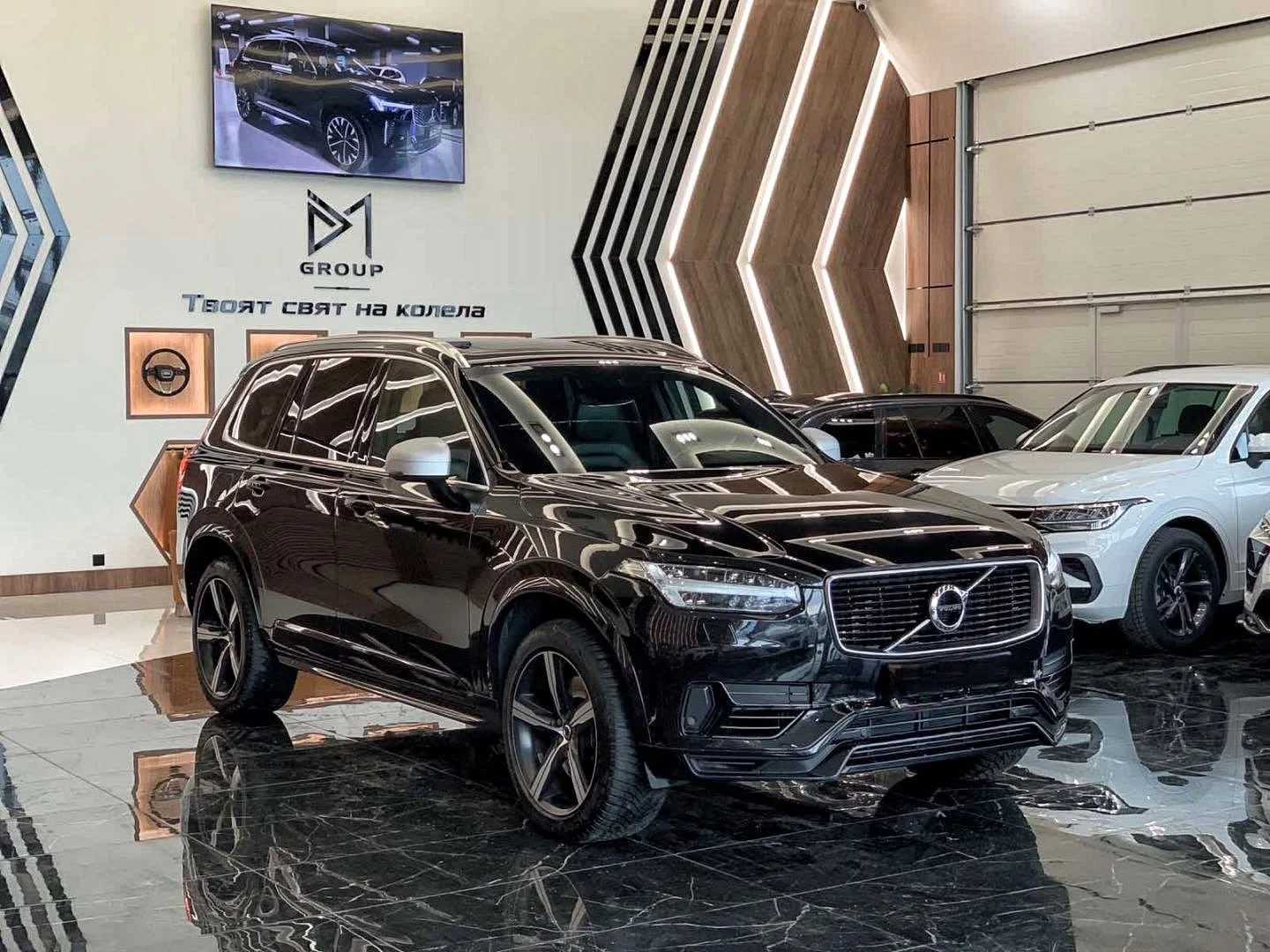 Volvo Xc90 R-design T8 twin engine, снимка 2 - Автомобили и джипове - 54325579