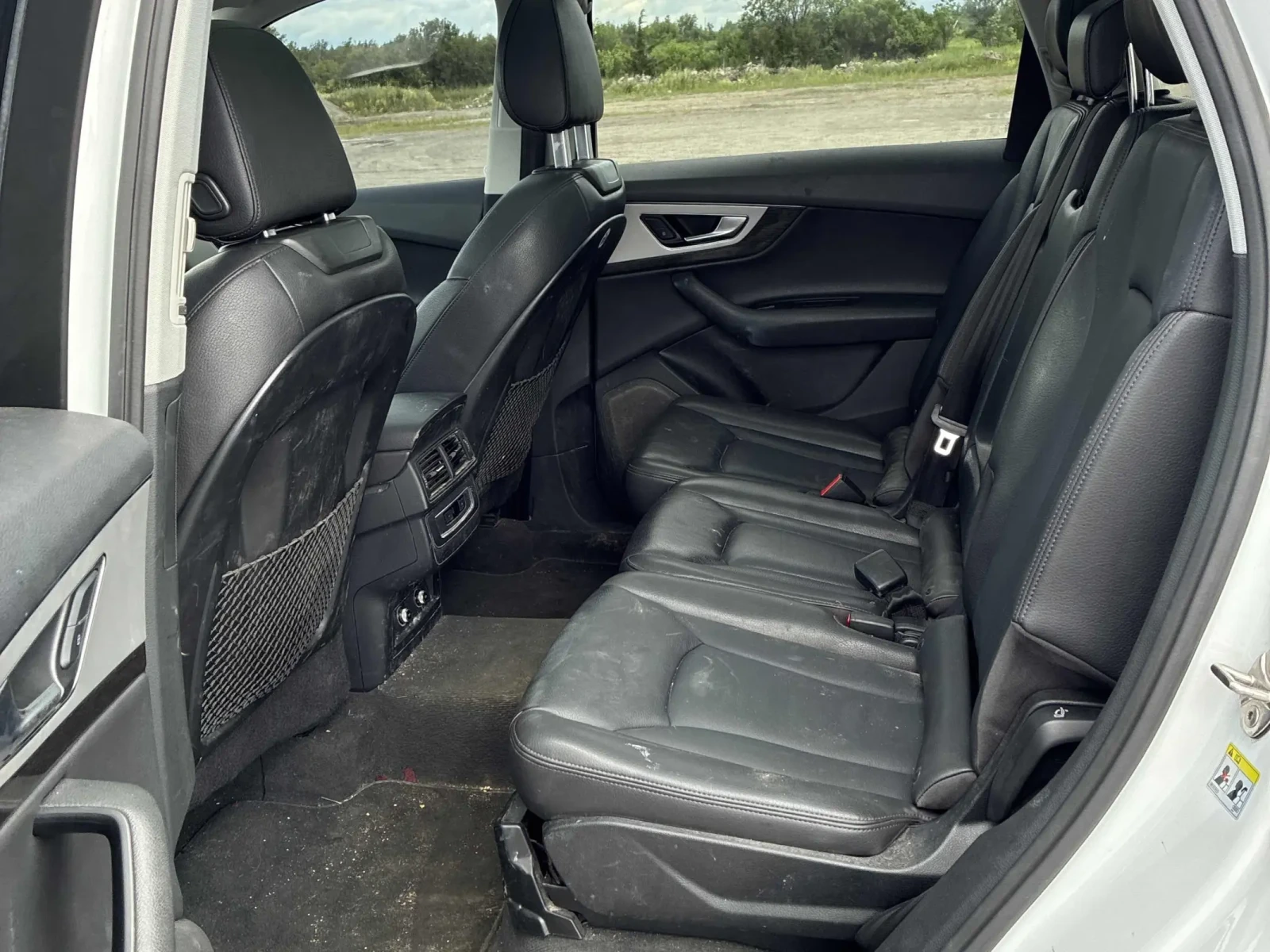 Audi Q7 Komfort * Keyless * CARFAX * АВТО КРЕДИТ * , снимка 8 - Автомобили и джипове - 54974684