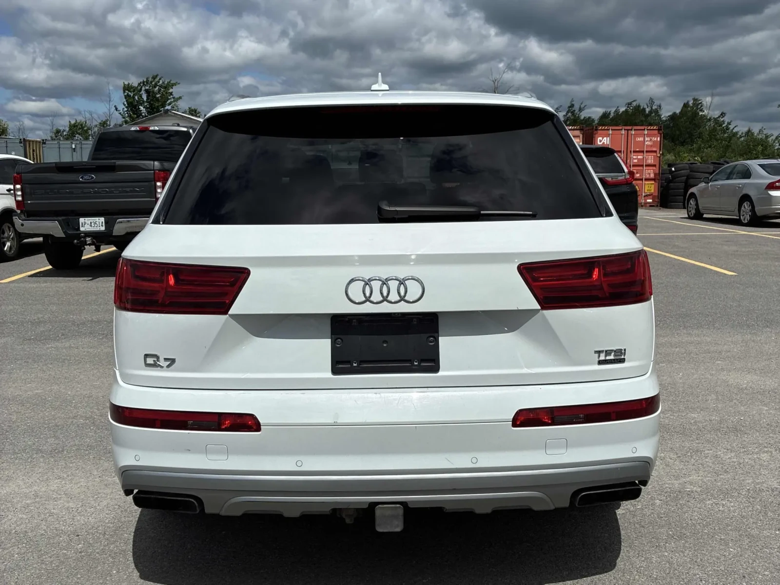 Audi Q7 Komfort * Keyless * CARFAX * АВТО КРЕДИТ * , снимка 5 - Автомобили и джипове - 54974684