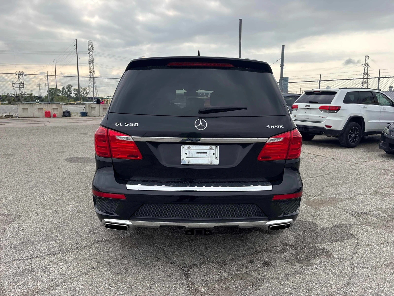 Mercedes-Benz GL 550 AMG PACK* МАСАЖ* ОБДУХ* 360* HARMAN* DISTRO* FULL, снимка 5 - Автомобили и джипове - 55466806