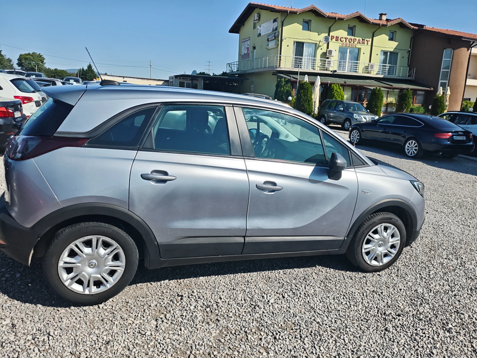 Opel Crossland X 1.5 D, снимка 15 - Автомобили и джипове - 55485929