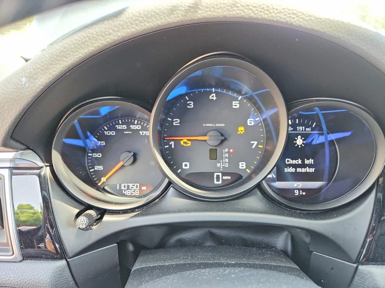 Porsche Macan 2.0l, снимка 9 - Автомобили и джипове - 55566295