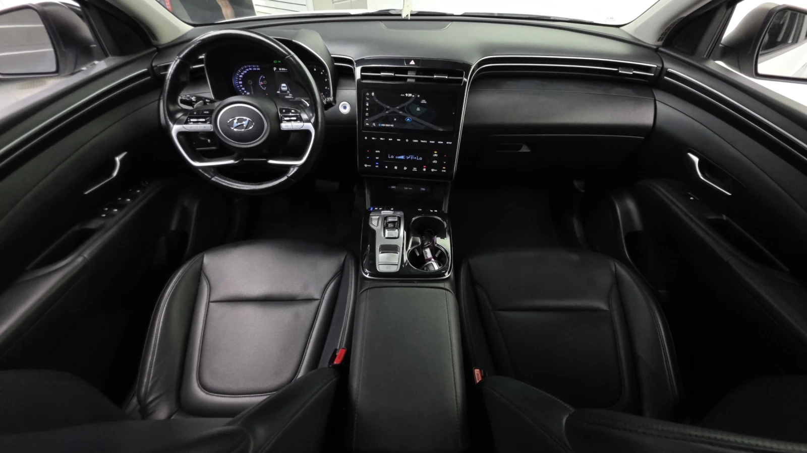 Hyundai Tucson 2.0 Modern* ПОДГРЕВ ВОЛАН* КРАЙНА ЦЕНА, снимка 7 - Автомобили и джипове - 55594488