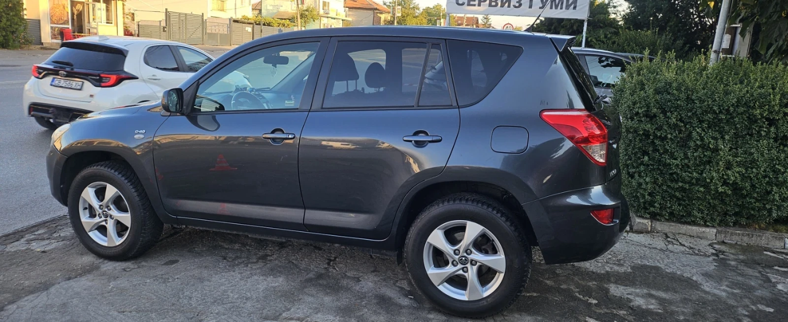 Toyota Rav4, снимка 10 - Автомобили и джипове - 56509516