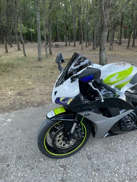 ������ Honda Cbr