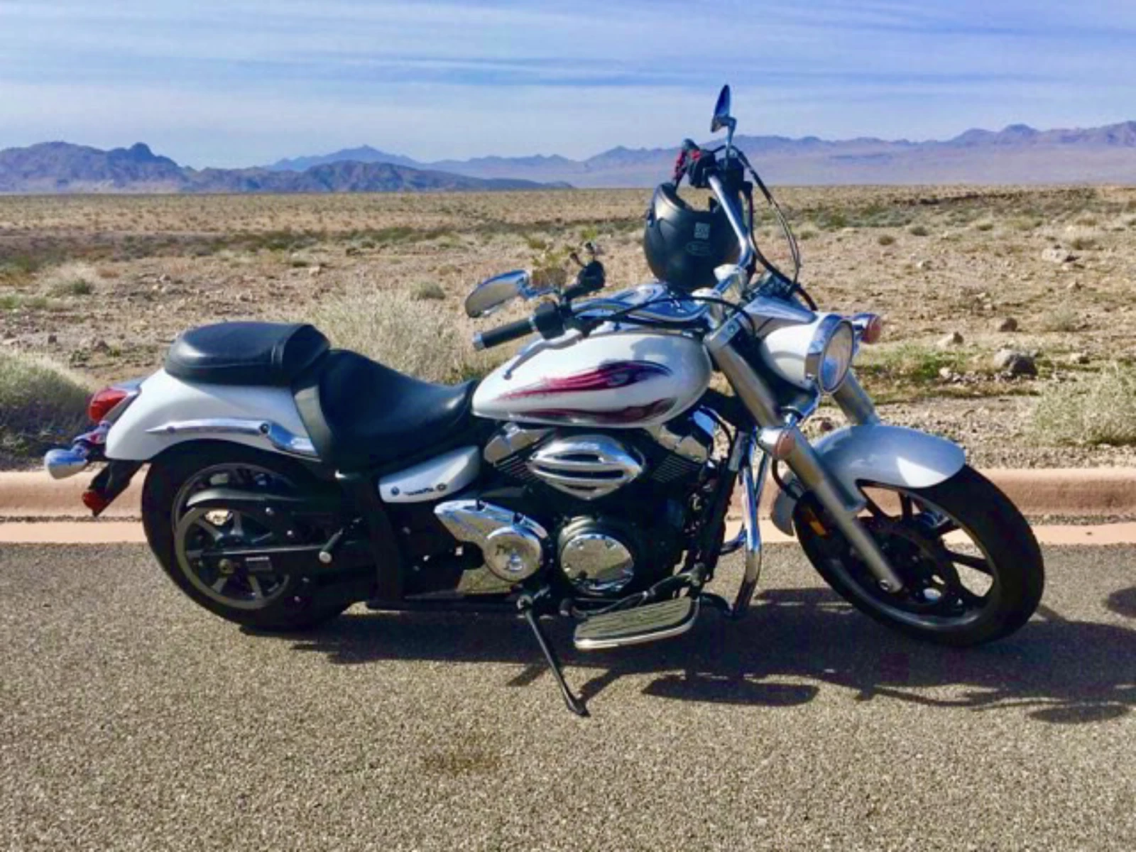 Yamaha V-Star 950 - изображение 3