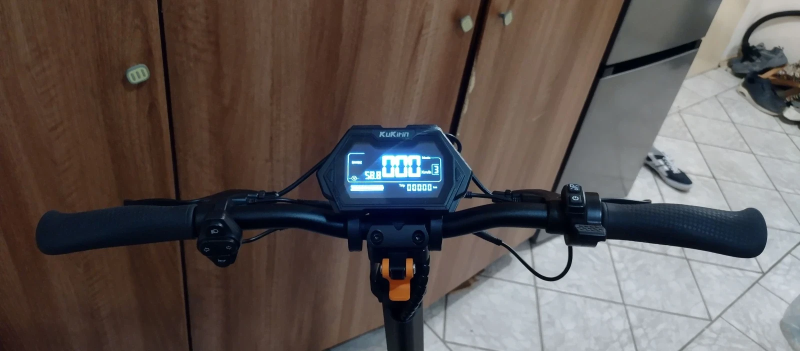 Kymco 125 Тротинетка - изображение 2