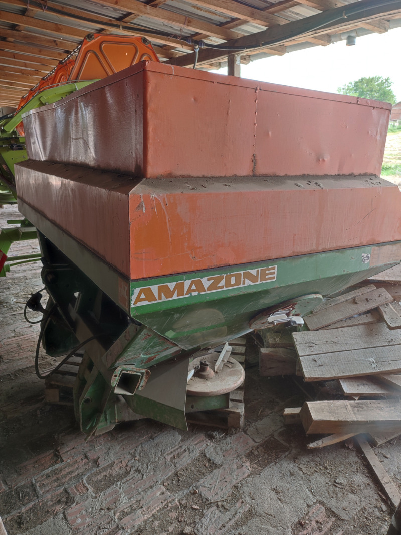 Торачка Amazone 2000, снимка 2 - Селскостопанска техника - 45715584