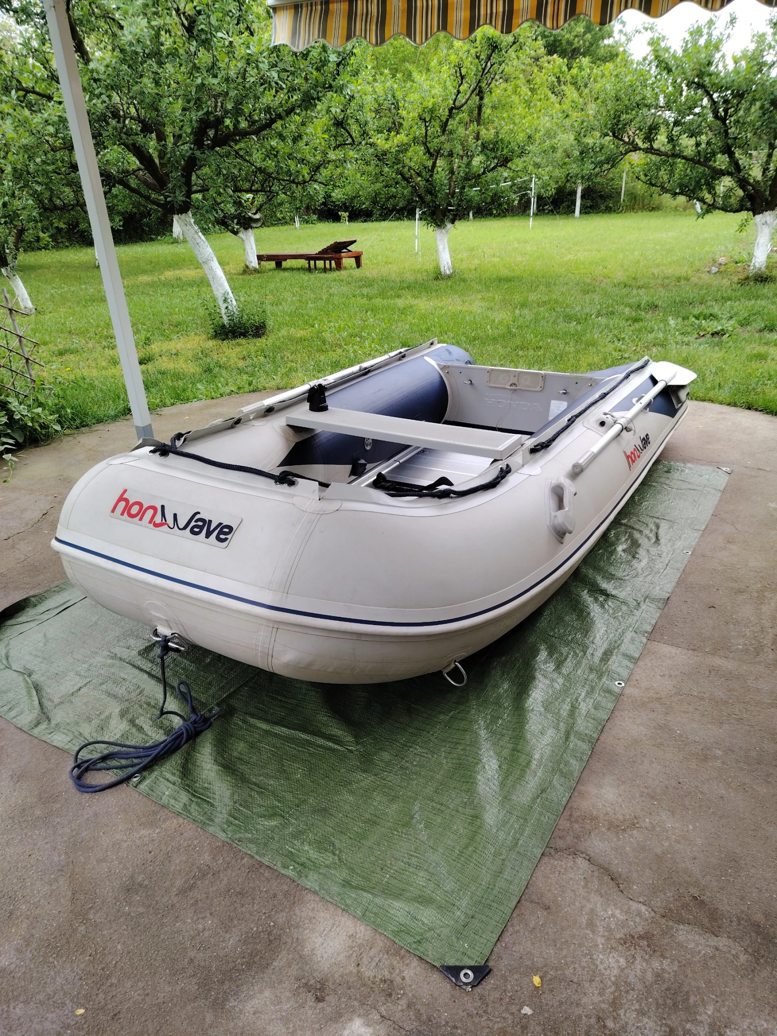 Надуваема лодка Honda Marine T30, снимка 2 - Воден транспорт - 54657396