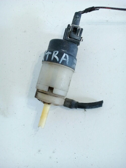 Помпа чистачки Опел Вектра