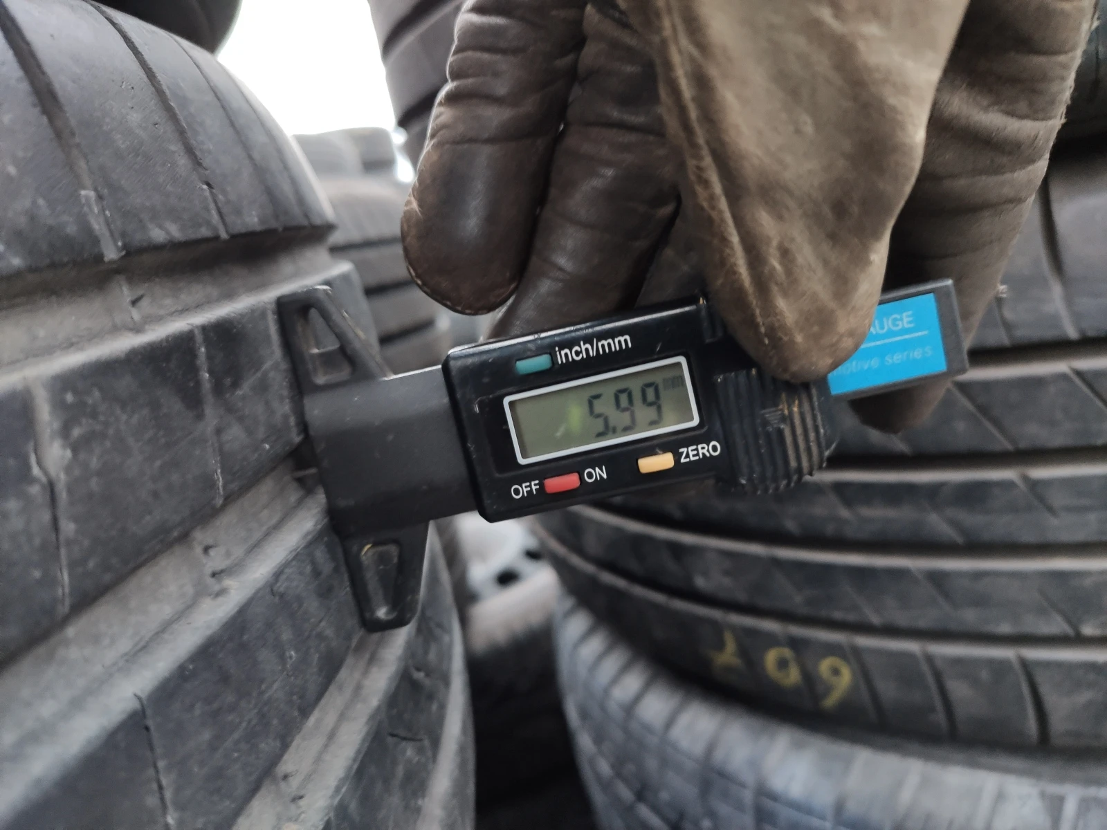 Гуми Летни 225/55R18, снимка 7 - Гуми и джанти - 55478778
