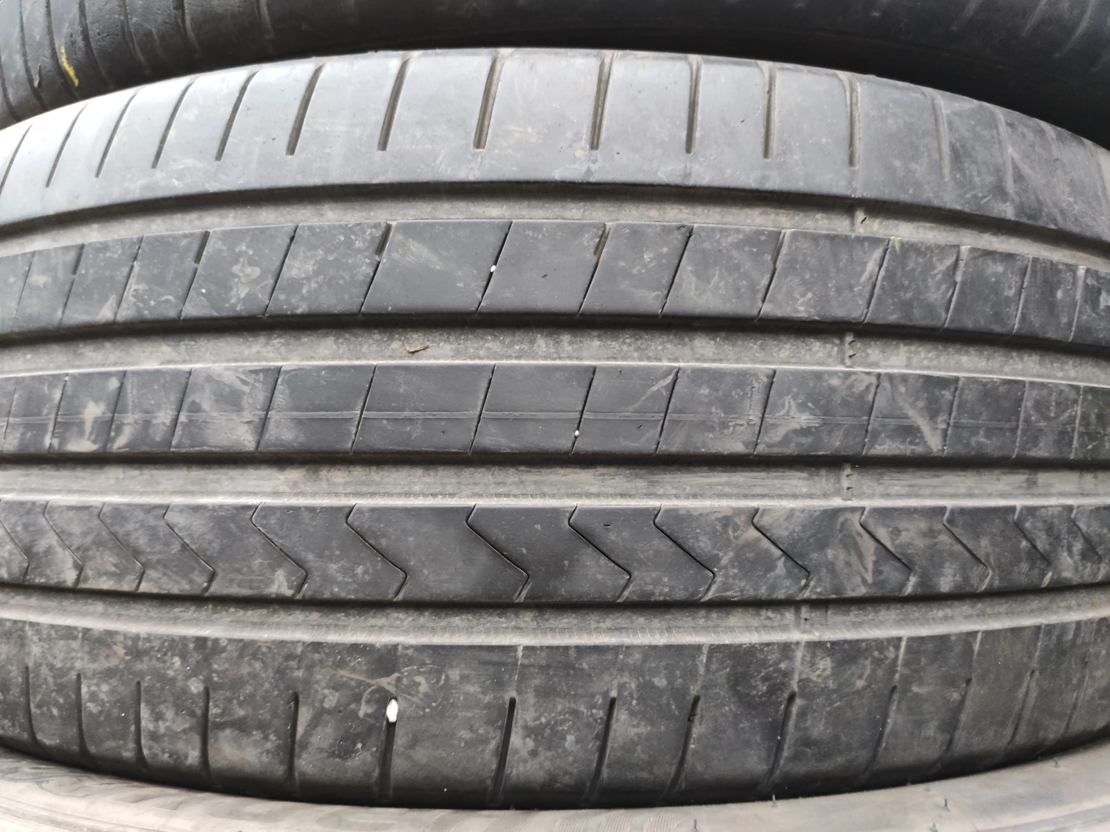 Гуми Летни 225/55R18, снимка 3 - Гуми и джанти - 55478778