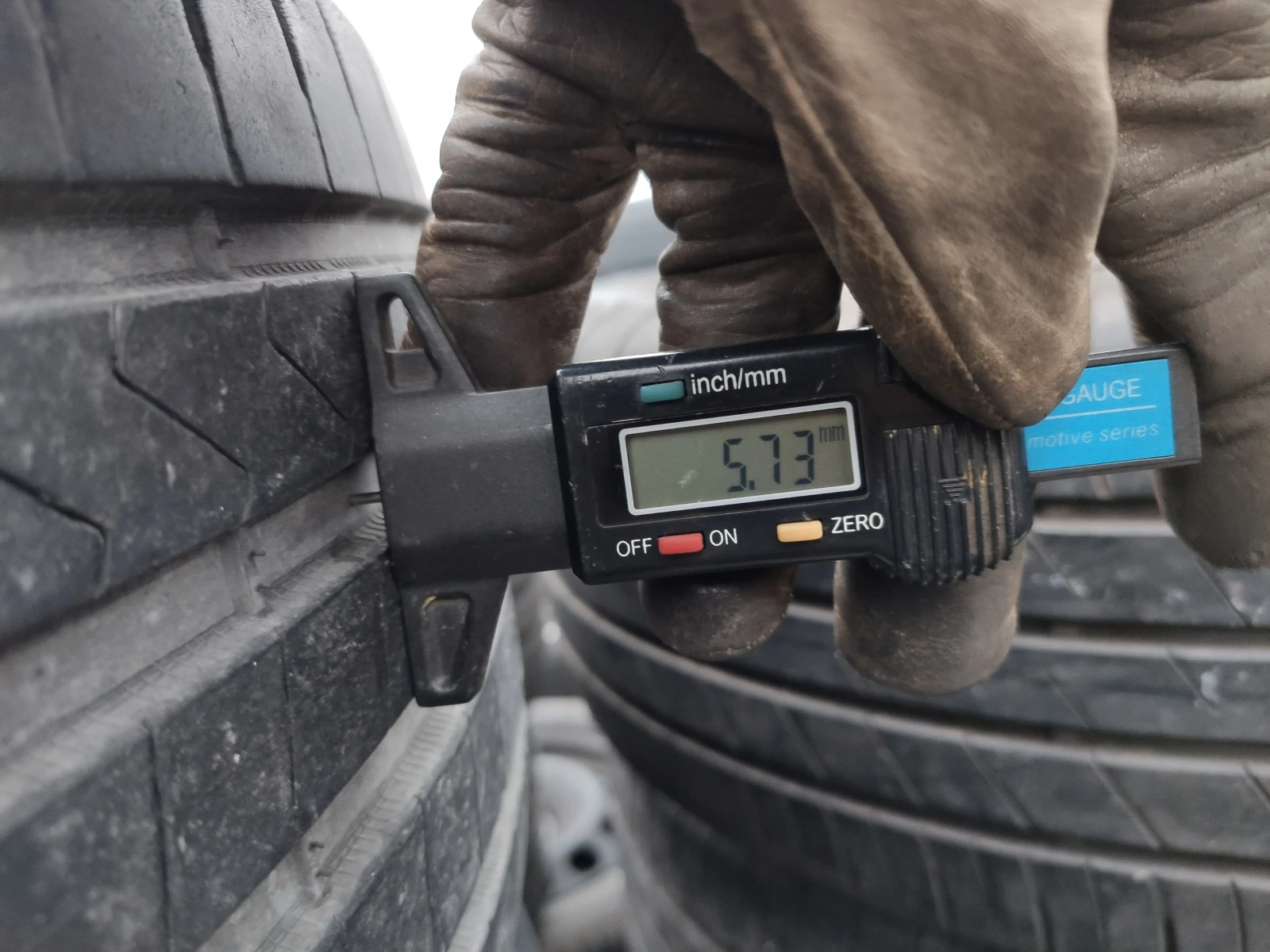 Гуми Летни 225/55R18, снимка 6 - Гуми и джанти - 55478778
