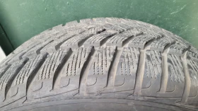 Гуми Зимни 255/40R19, снимка 10 - Гуми и джанти - 52862943