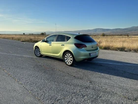 Opel Astra J 2.0 CDTi, снимка 5