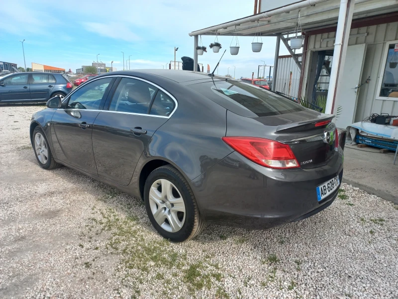 Opel Insignia 2, 0 CDTI  Бартер!, снимка 4 - Автомобили и джипове - 46981819