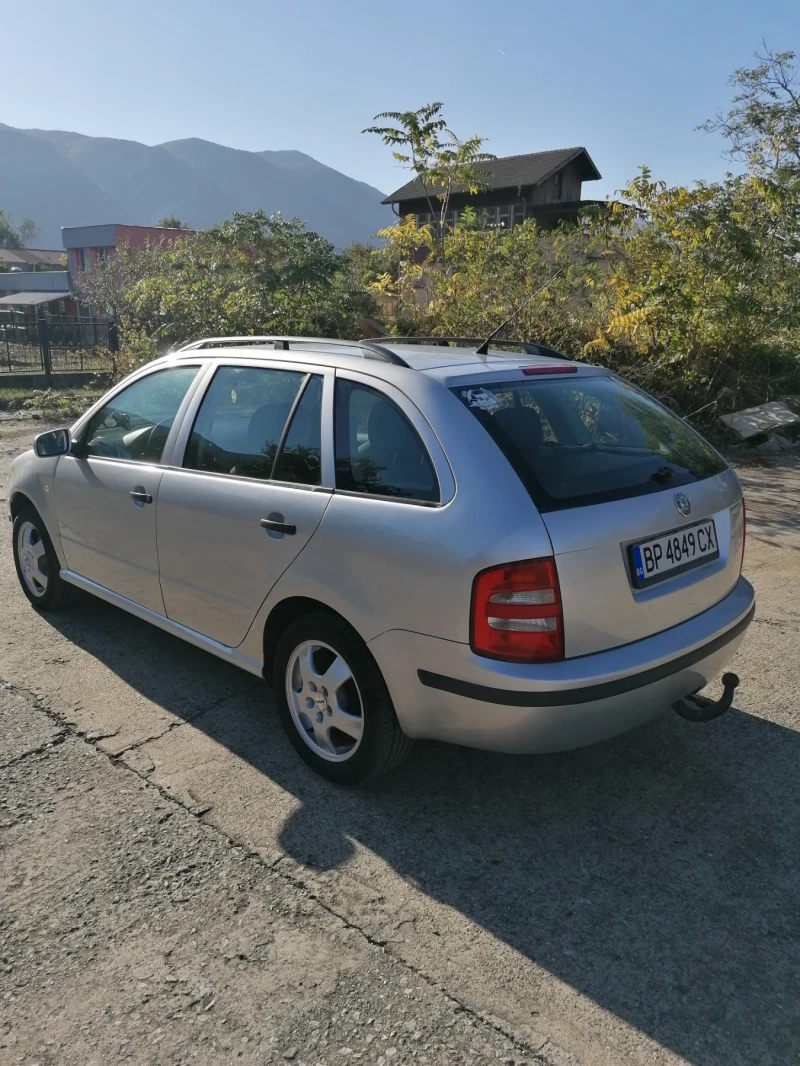 Skoda Fabia, снимка 4 - Автомобили и джипове - 47505531