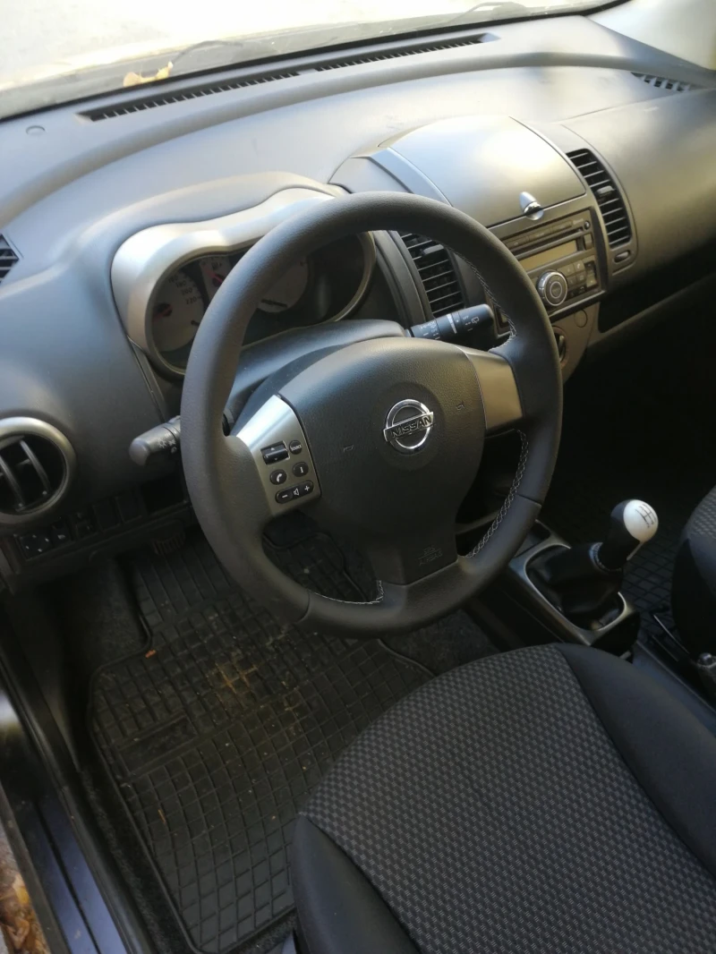 Nissan Note, снимка 4 - Автомобили и джипове - 47786837