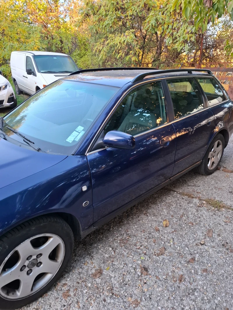 Audi A4 2, 5 TDI, снимка 2 - Автомобили и джипове - 49304061