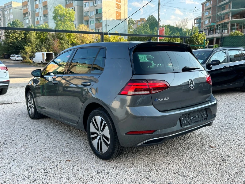 VW Golf E GOLF, снимка 4 - Автомобили и джипове - 51438526