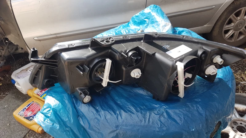 Honda Accord 2.4I десен фар, снимка 2 - Автомобили и джипове - 52007803