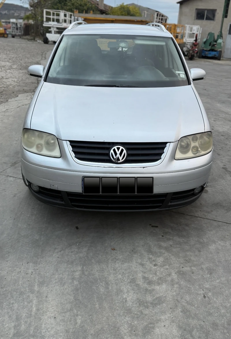 VW Touran 2.0 TDI 136hp, снимка 3 - Автомобили и джипове - 52580657