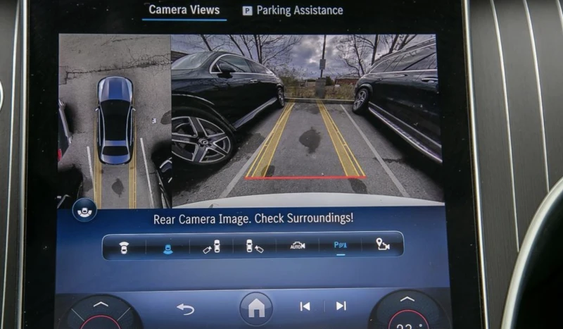 Mercedes-Benz C 300 4matic* Автокредит* , снимка 15 - Автомобили и джипове - 52749868