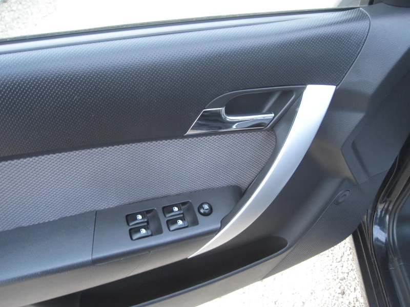 Chevrolet Aveo Автомат, 1, 4, снимка 8 - Автомобили и джипове - 52733446