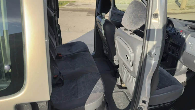 Citroen Berlingo 2.0HDI ФРАНЦИЯ КЛИМАТИК , снимка 12 - Автомобили и джипове - 52920154