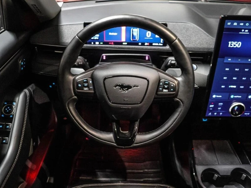 Ford Mustang Mach-E * Premium AWD * CARFAX * БЕЗ ПЪРВОНАЧАЛНА ВНОСКА, снимка 9 - Автомобили и джипове - 52927908