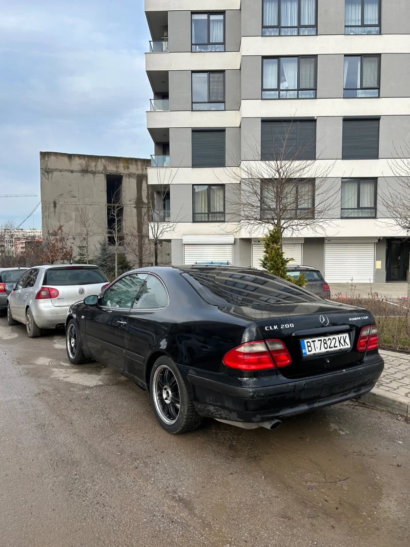 Mercedes-Benz CLK 200 kompressor, снимка 3 - Автомобили и джипове - 53261946
