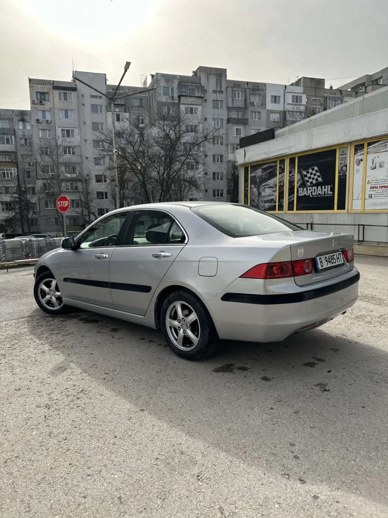 Honda Accord 2.2 i-CTDI, снимка 5 - Автомобили и джипове - 53515292
